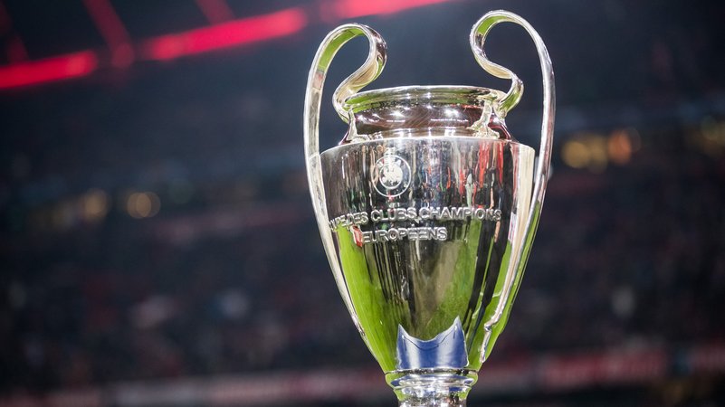 Champions-League-Pokal