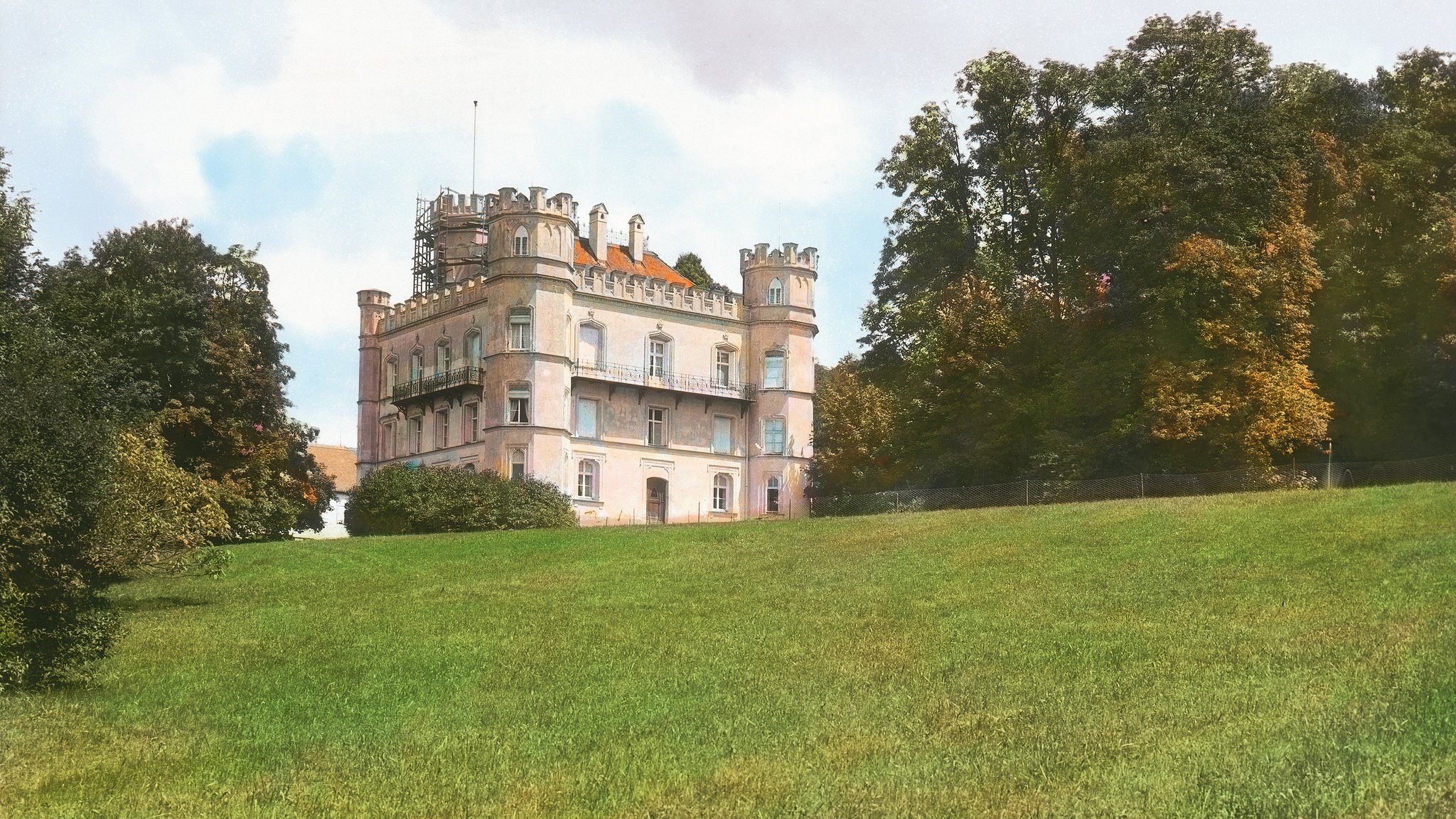 Schloss Berg am Starnberger See. Bayern, Deutschland. Handkoloriertes Glasdiapositiv um 1900.