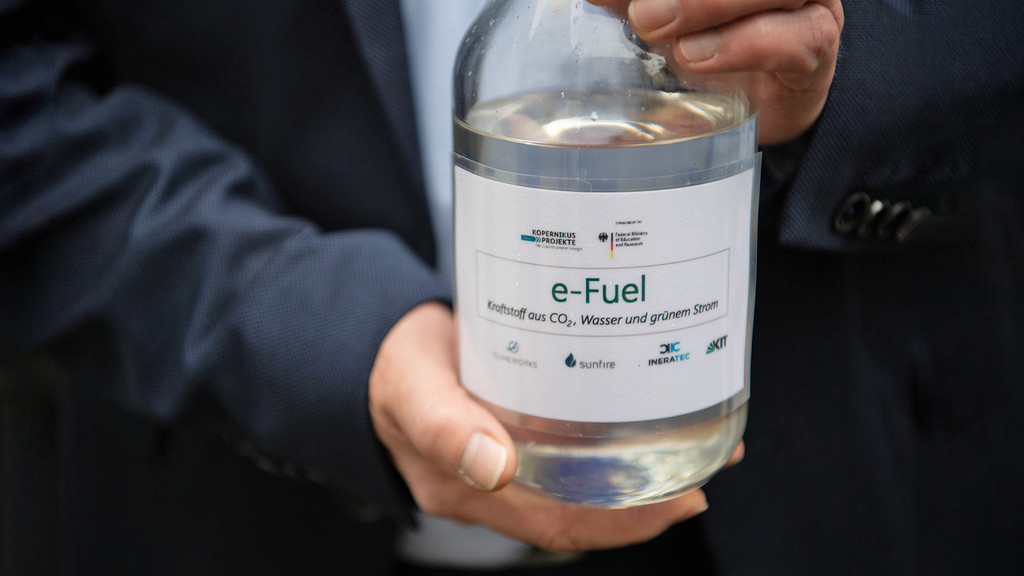 E-Fuel | Bild: Bayerischer Rundfunk 2023 E-Fuel