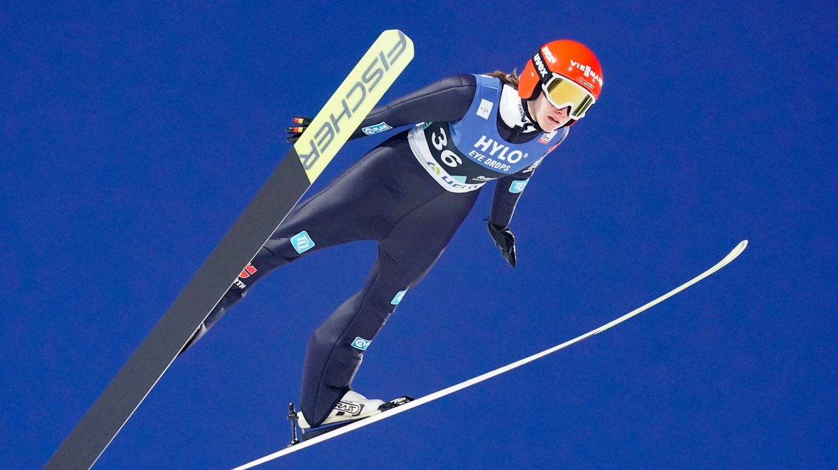 Skispringerin Freitag holt Bronze bei den European Games