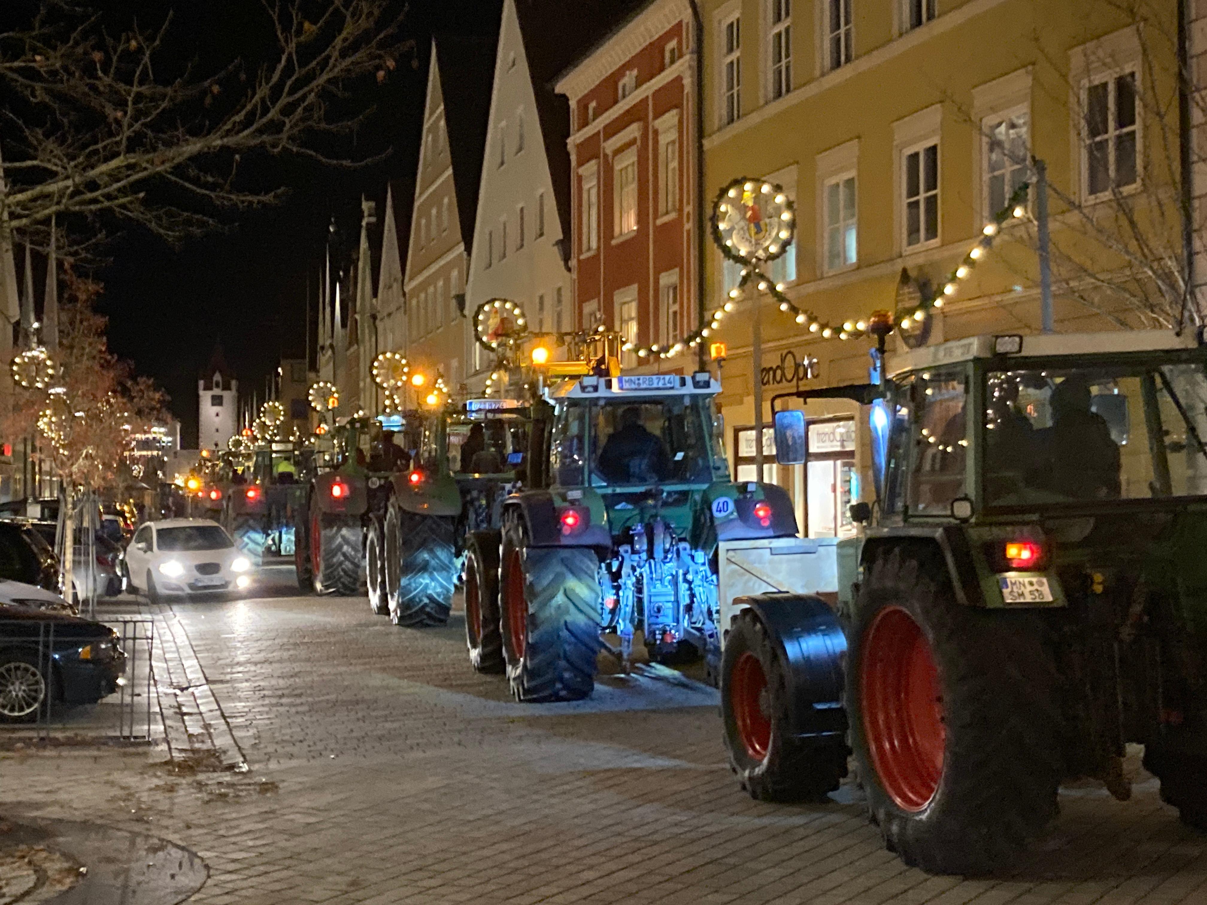 Landwirte protestieren in Mindelheim. 