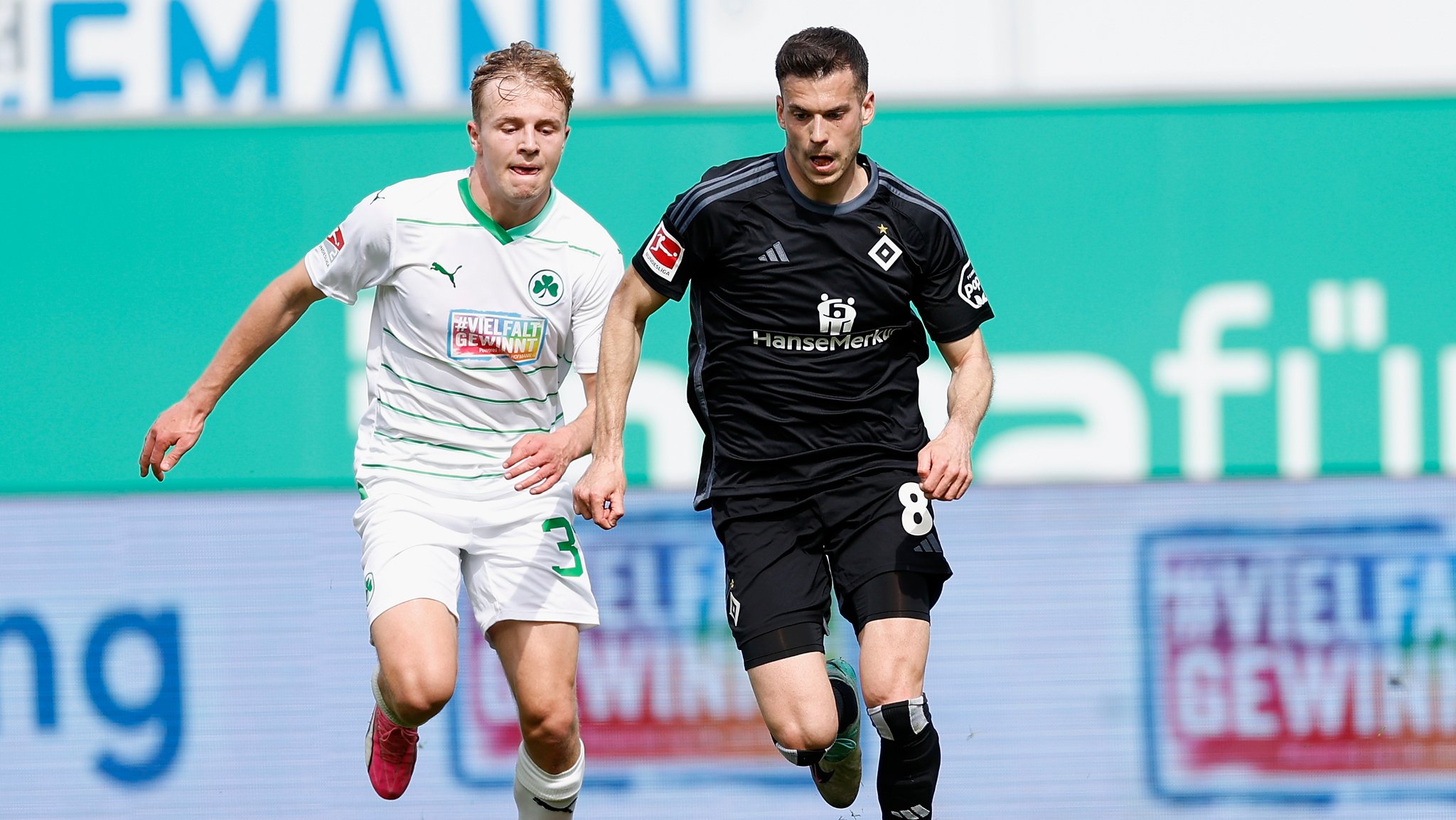 Spielszene SpVgg Greuther Fürth - Hamburger SV