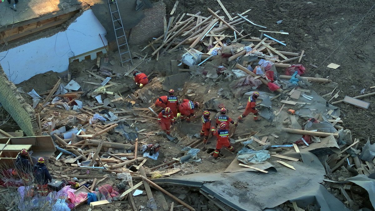 Erdbeben in China: Mindestens 118 Tote im Nordwesten