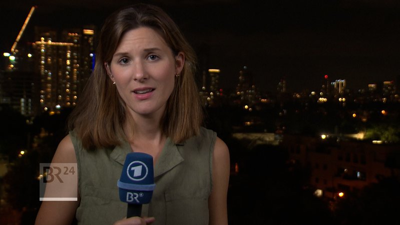 Unsere Korrespondentin Sophie von der Tann berichtet aus Tel Aviv, was gerade an der Grenze zum Libanon passiert. 