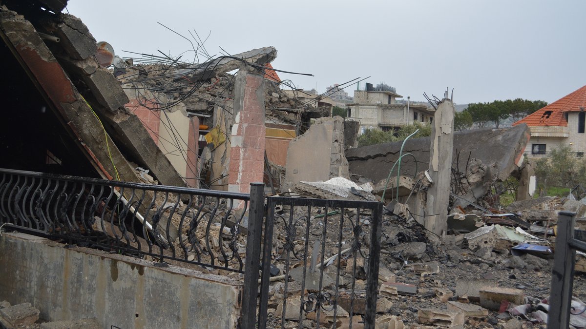 Zerstörtes Wohngebäude in der Stadt Nabatieh im Südlibanon