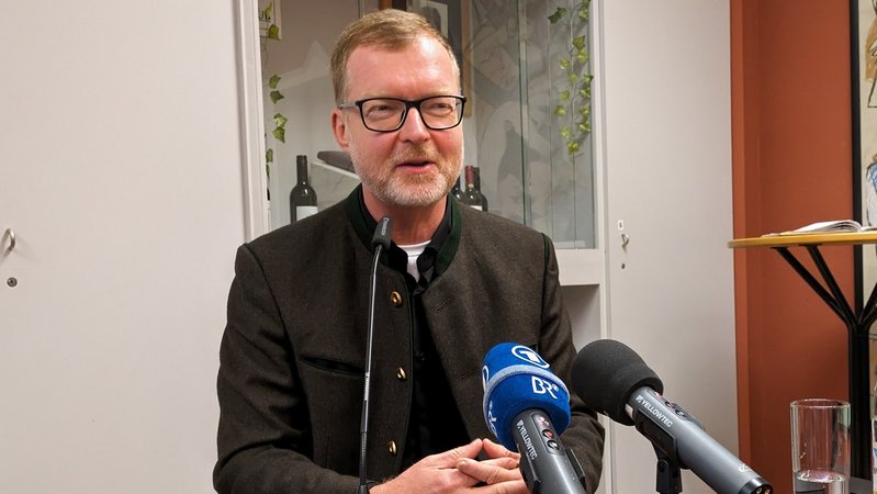Der Kinderschutzexperte und Jesuitenpater Hans Zollner im Regensburger Presseclub.