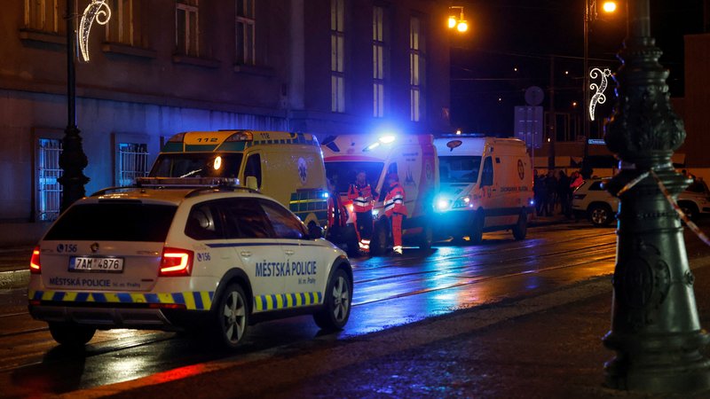 An einer Hochschule im Zentrum der tschechischen Hauptstadt Prag sind Schüsse gefallen. Laut Polizei hat es mehrere Tote und Verletzte gegeben.