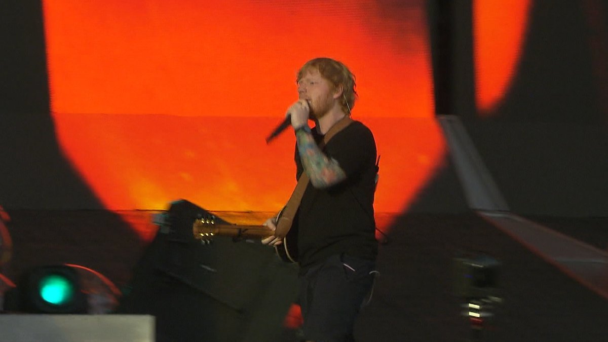 Volles Olympiastadion: Publikumsmagnet Ed Sheeran in München