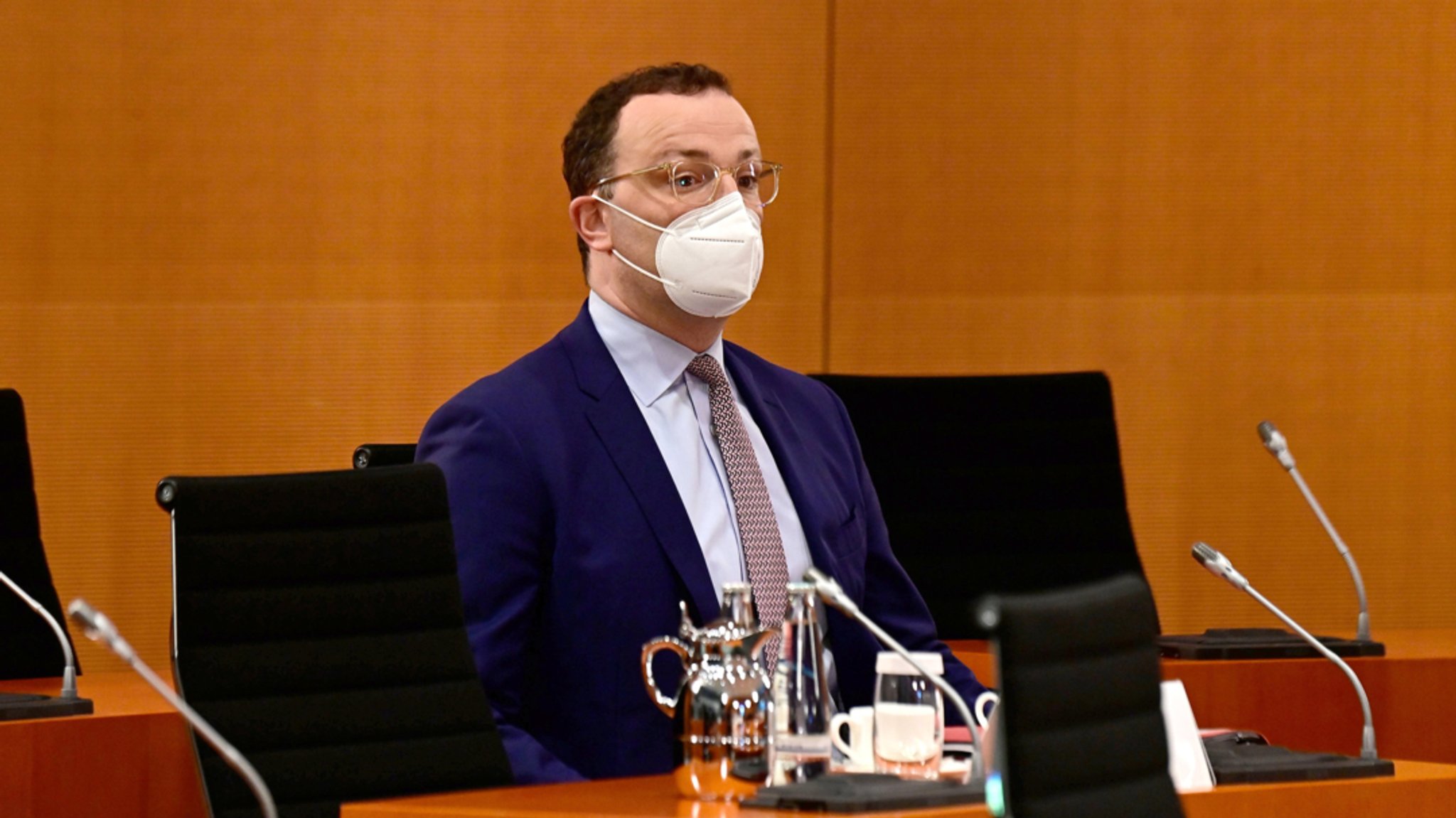 Streit um Masken: Spahn weist Vorwürfe zurück