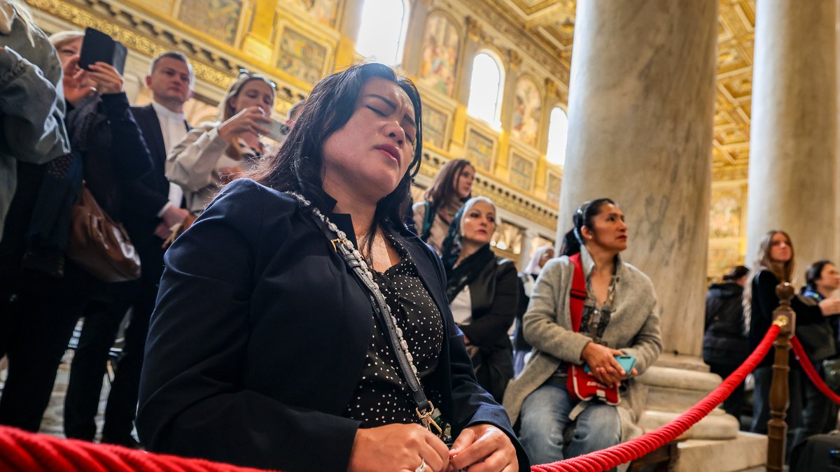 Grab von Papst Franziskus für Besucher freigegeben