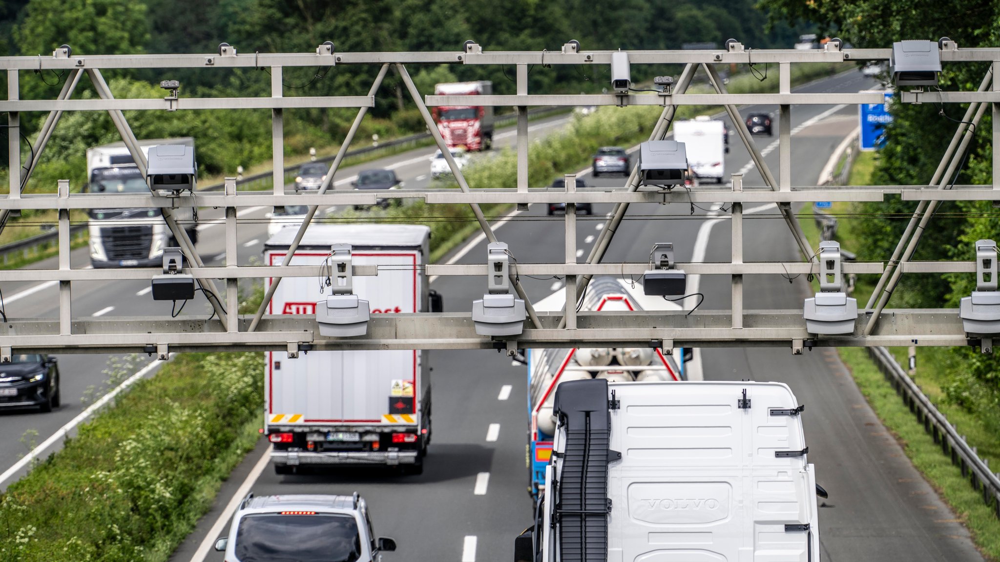 Lkw-Maut ausgeweitet – Staat erhofft sich Milliardeneinnahmen