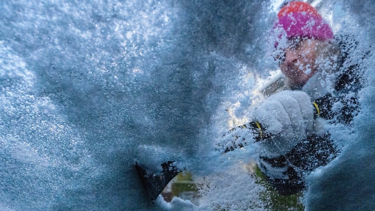 Schneeglätte: Zahlreiche Unfälle vor allem in Niederbayern