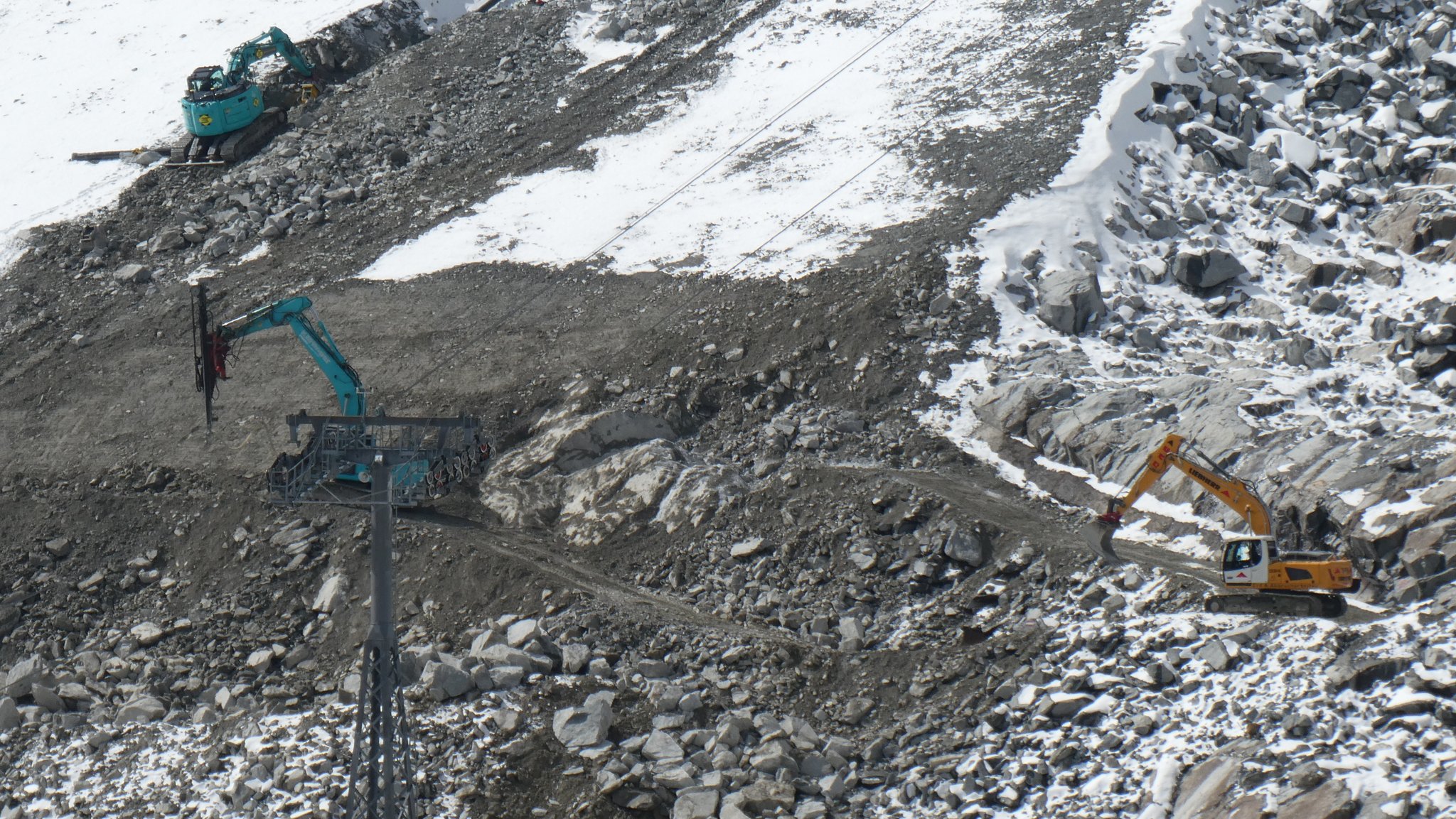 Gletscherbaustelle in Sölden