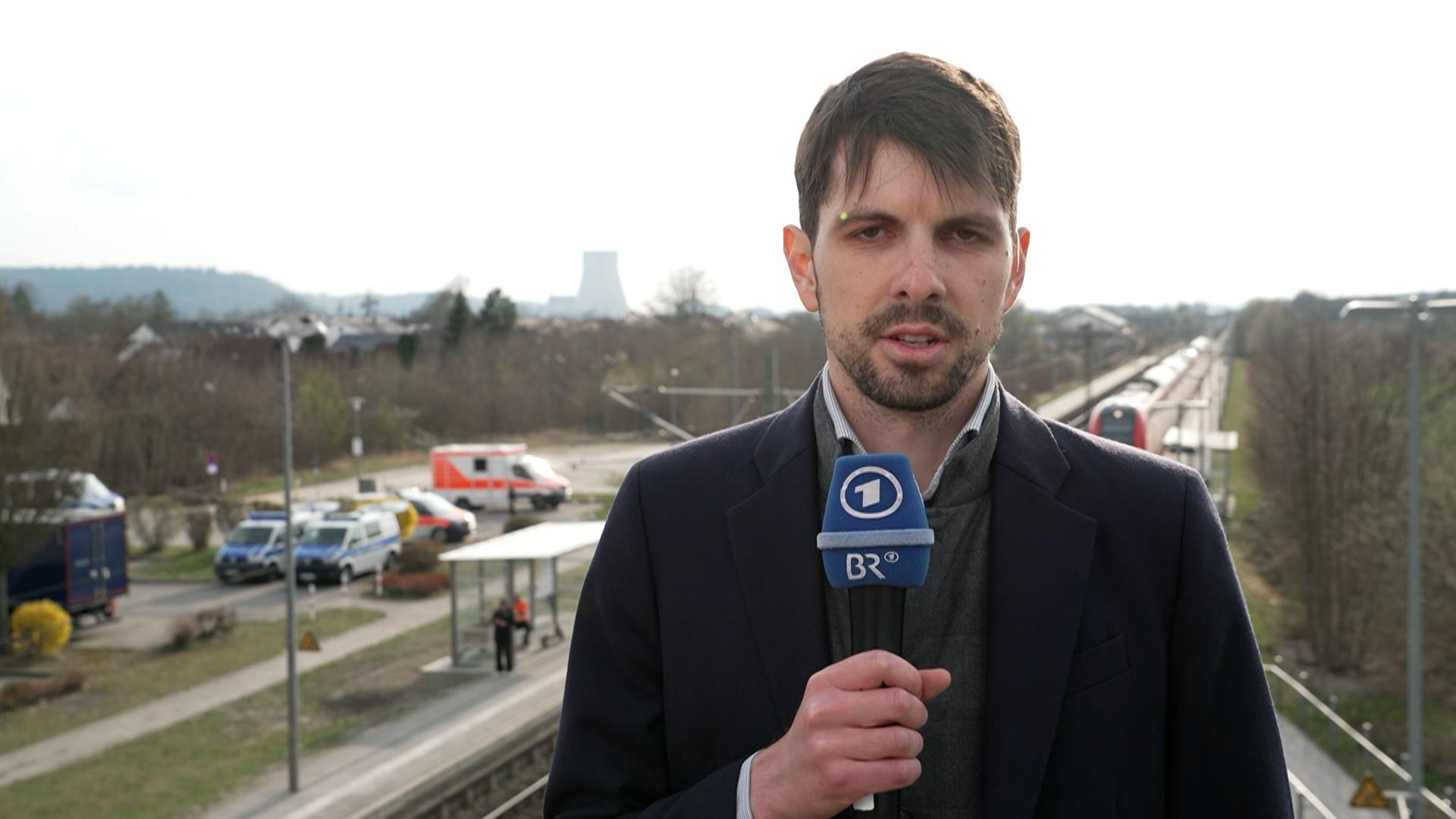 BR-Korrespondent Philipp Kuntschner mit Einzelheiten zum Castor-Transport.