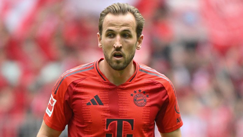 26.04.2025, Bayern, München: Fußball: Bundesliga, Bayern München - FSV Mainz 05, 31. Spieltag, Allianz Arena, Münchens Harry Kane während des Spiels. Foto: Peter Kneffel/dpa +++ dpa-Bildfunk +++ | Bild: dpa-Bildfunk/Peter Kneffel 26.04.2025, Bayern, München: Fußball: Bundesliga, Bayern München - FSV Mainz 05, 31. Spieltag, Allianz Arena, Münchens Harry Kane während des Spiels. Foto: Peter Kneffel/dpa +++ dpa-Bildfunk +++