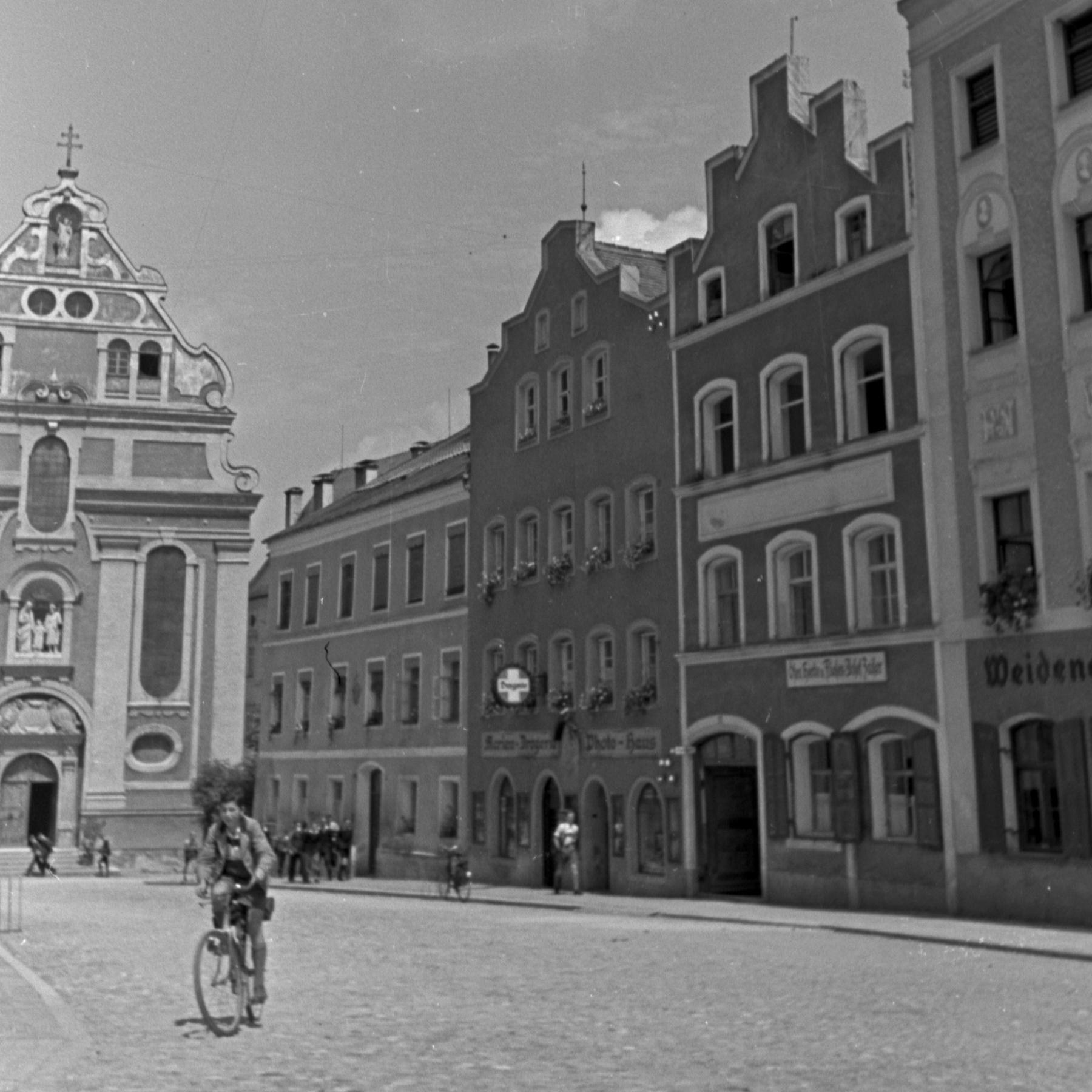 WEITERLEBEN NACH DEM KRIEG (1/3) - Niemandszeit in einer bayerischen Gegend