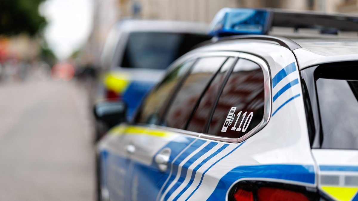 Brutaler Angriff: Fußgänger mit Drosselwerkzeug gewürgt