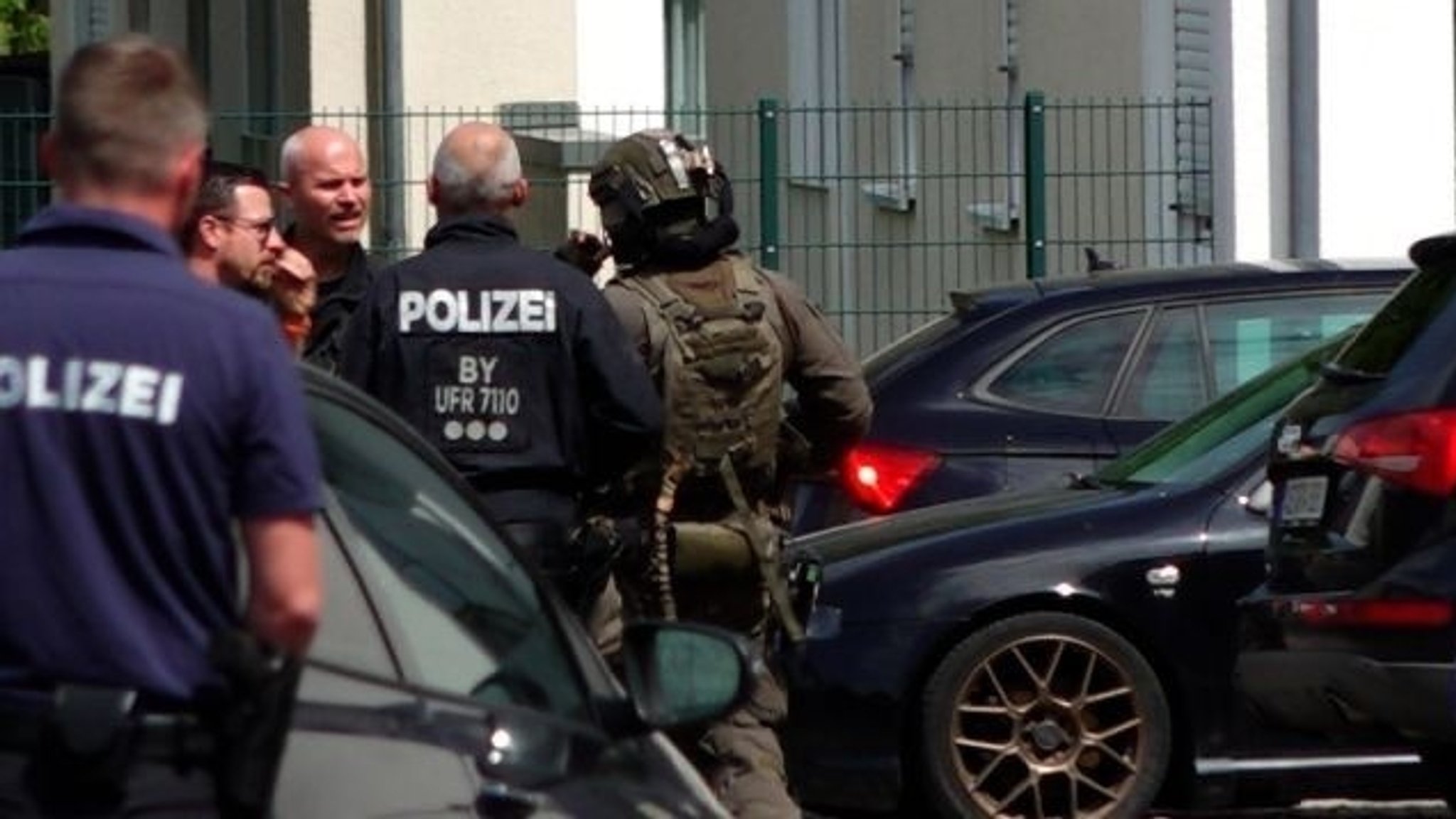 SEK-Einsatz in Aschaffenburg: Ein Toter, zwei Schwerverletzte