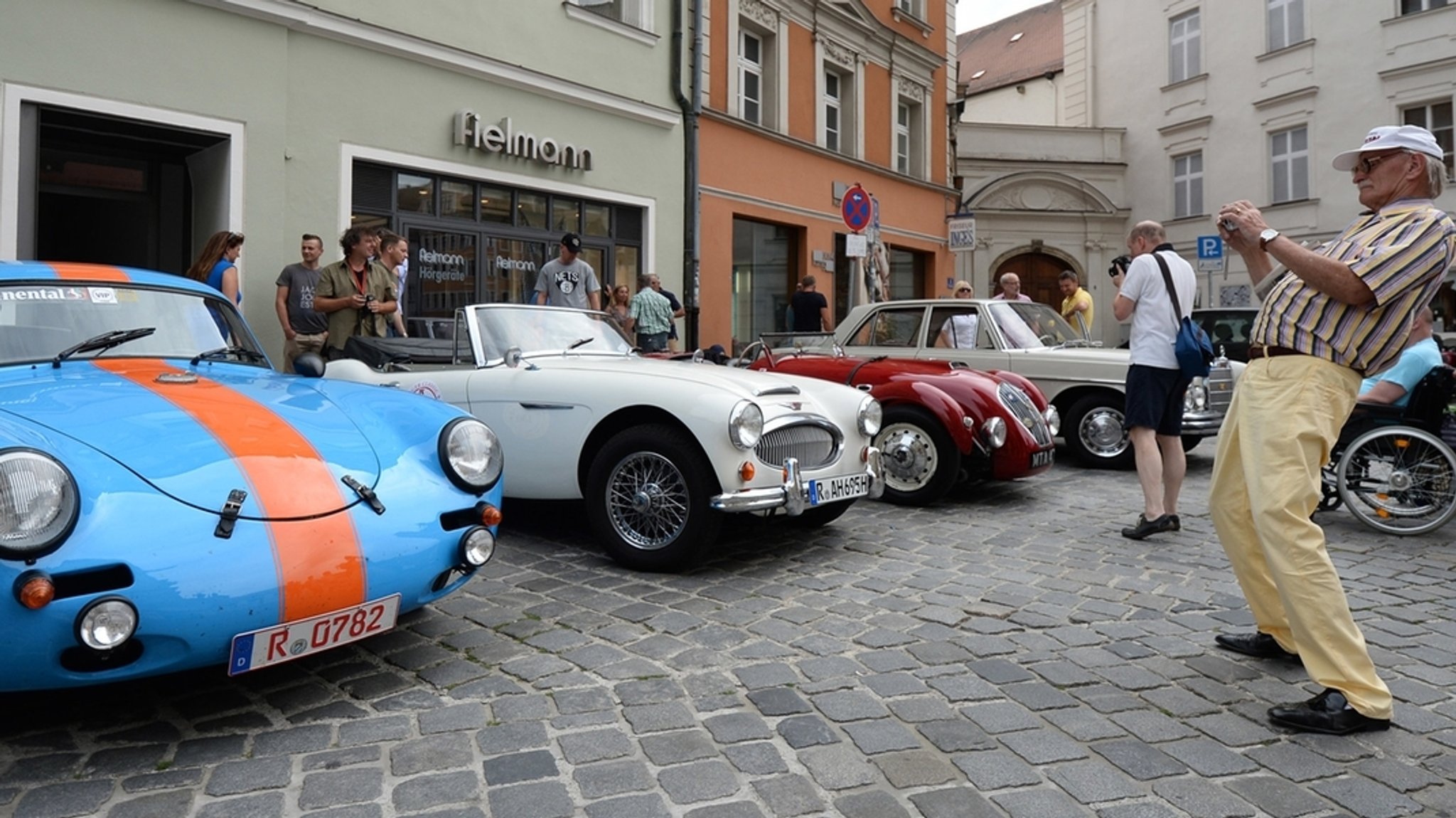 Archiv: Oldtimer bei der Regensburger Classic Rallye