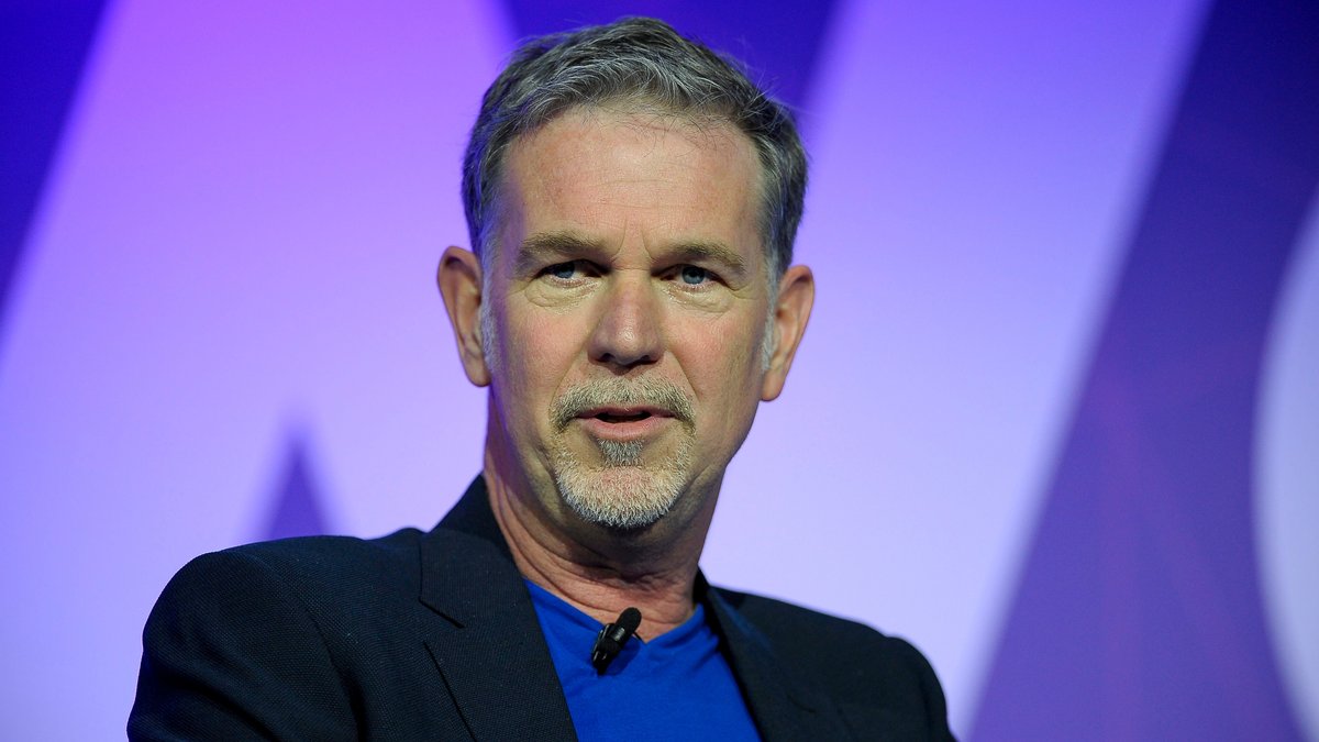 Netflix-Firmengründer Reed Hastings gibt die Führung des Streaming-Unternehmens ab. Nach mehr als zwei Jahrzehnten an der Spitze des Silicon Valley Konzerns, zieht sich der 62-Jährige aus dem Top-Management zurück. 