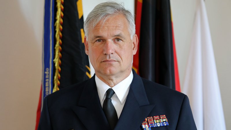 Vizeadmiral Kay-Achim Schönbach, Inspekteur der Deutschen Marine, im Marinekommando.