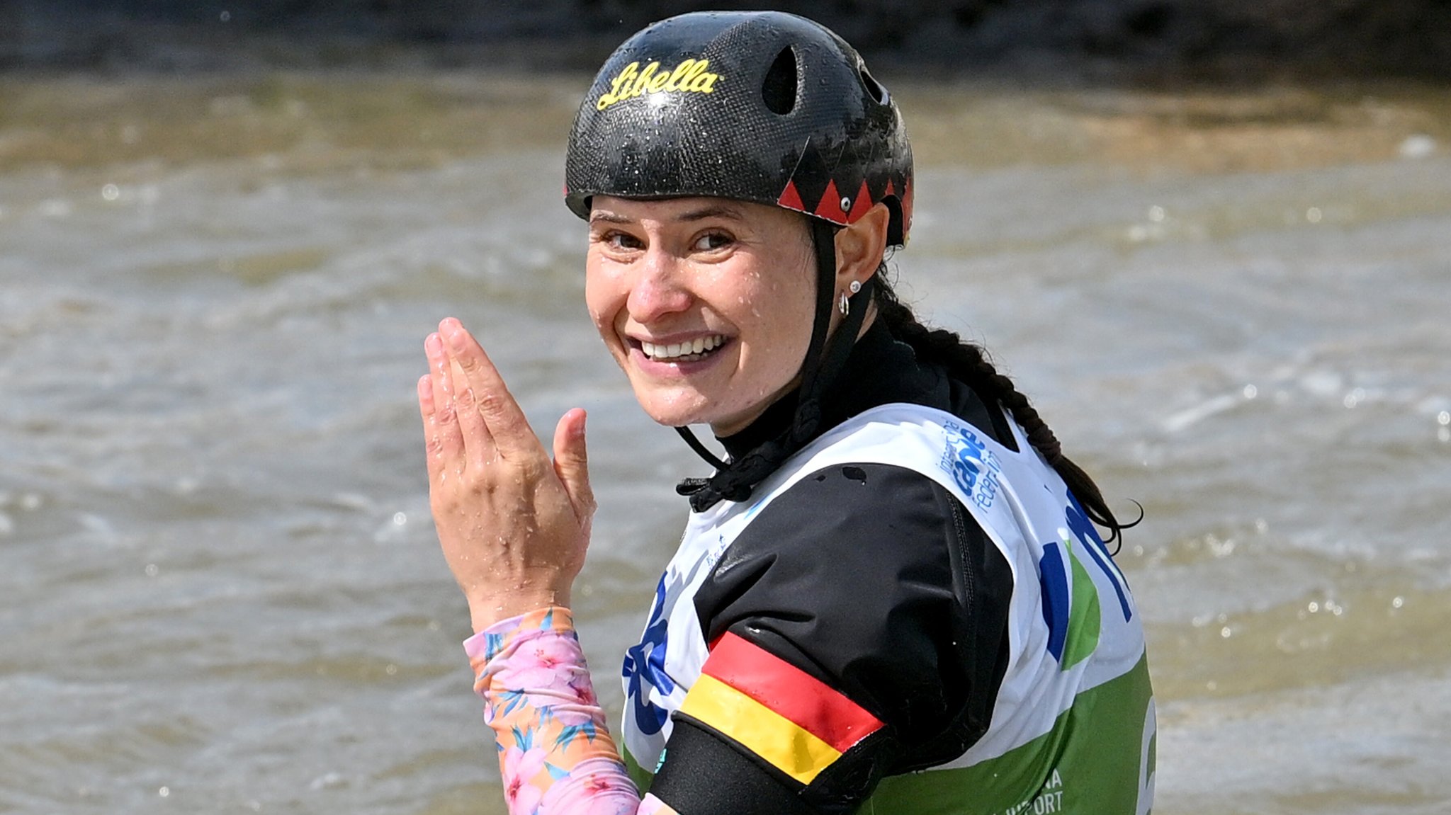 Kanu-WM: Augsburgerin Elena Lilik holt Silber mit dem Team