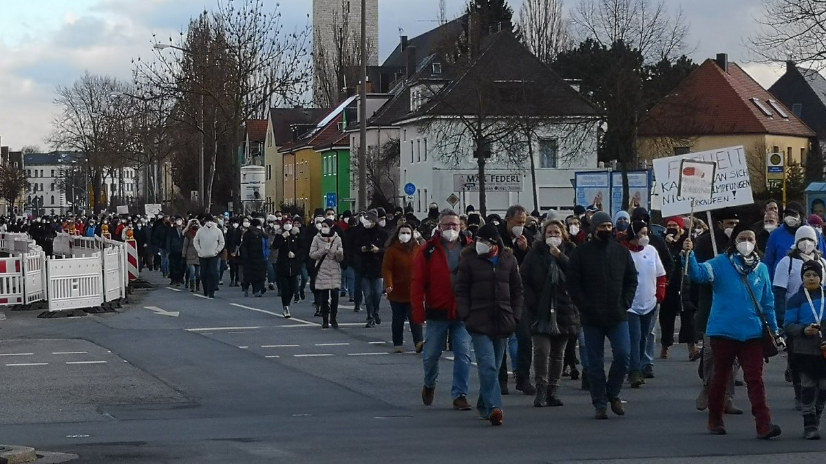 Teilnehmer der Demonstration in Regensburg.