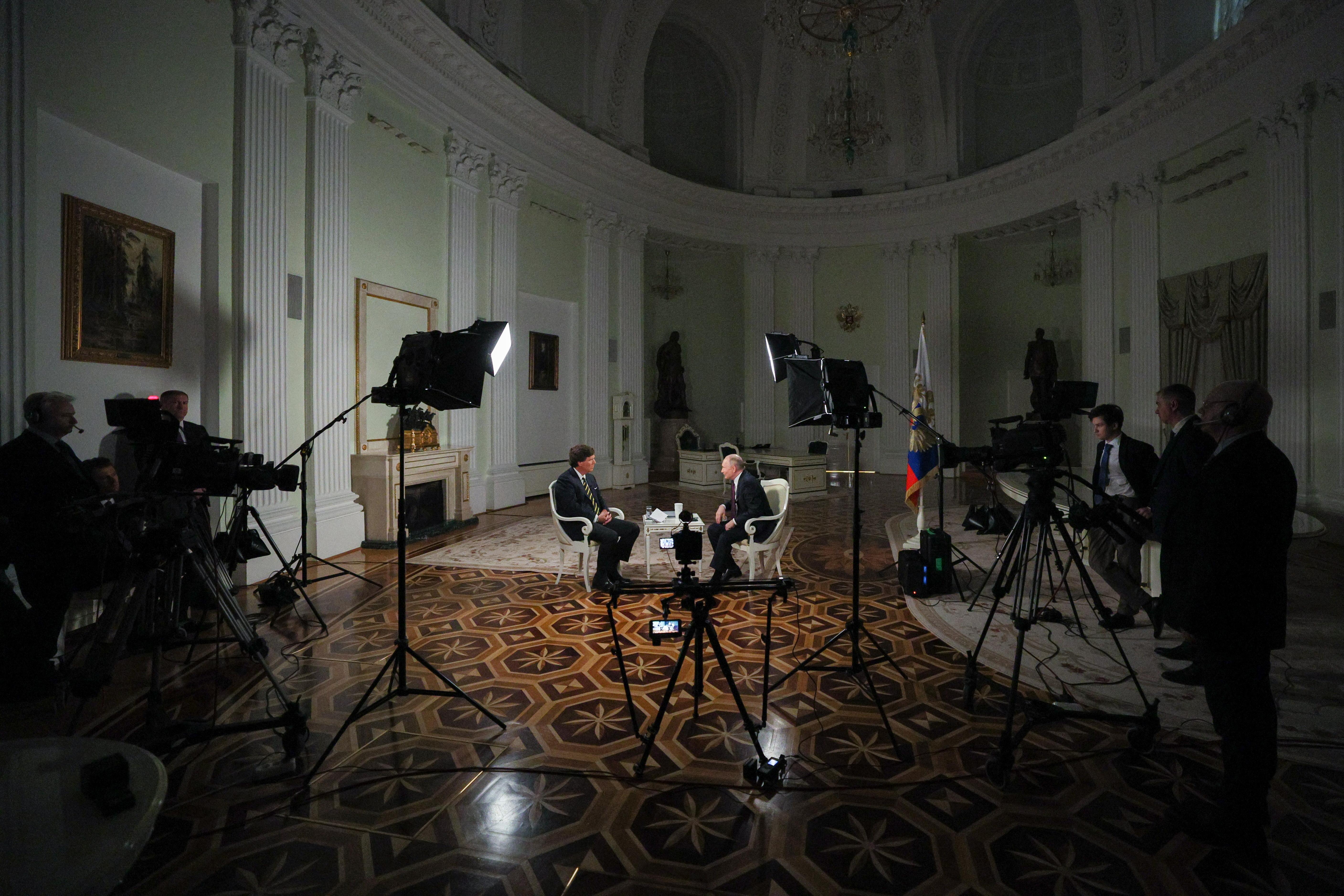 Blick auf die Kameras und Scheinwerfer