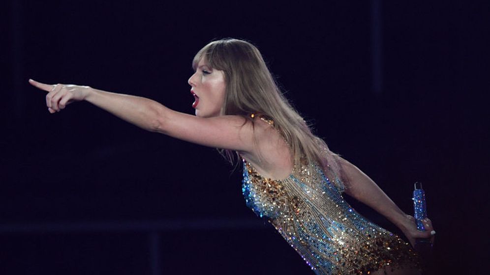 Die US-Sängerin Taylor Swift während ihrer "The Eras"-Tour 2024 in Sydney. | Bild:dpa-Bildfunk/Danish Ravi