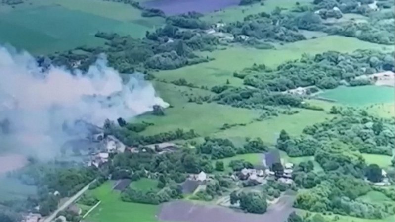 Drohnenaufnahme: Rauchschwaden nach Beschuss in Belgorod