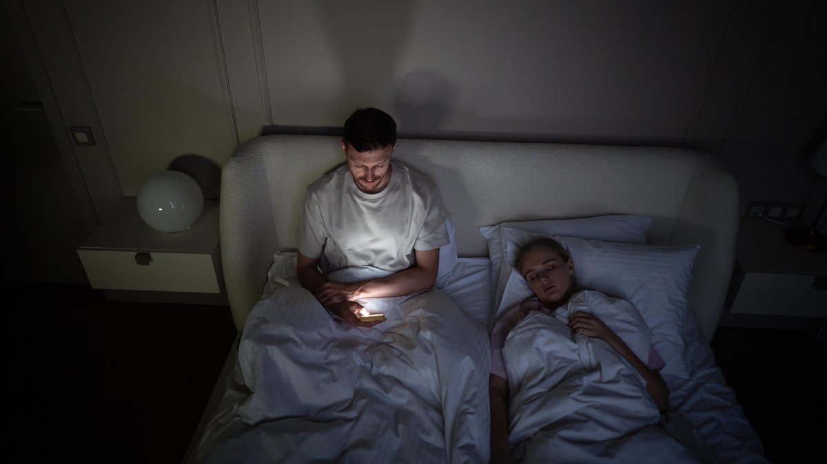 Wird Doomscrolling verboten? Instagram und YouTube sollen haften