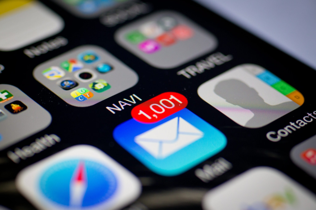 Mail-Icon zeigt 1.001 ungelesene Emails an (Archivbild)