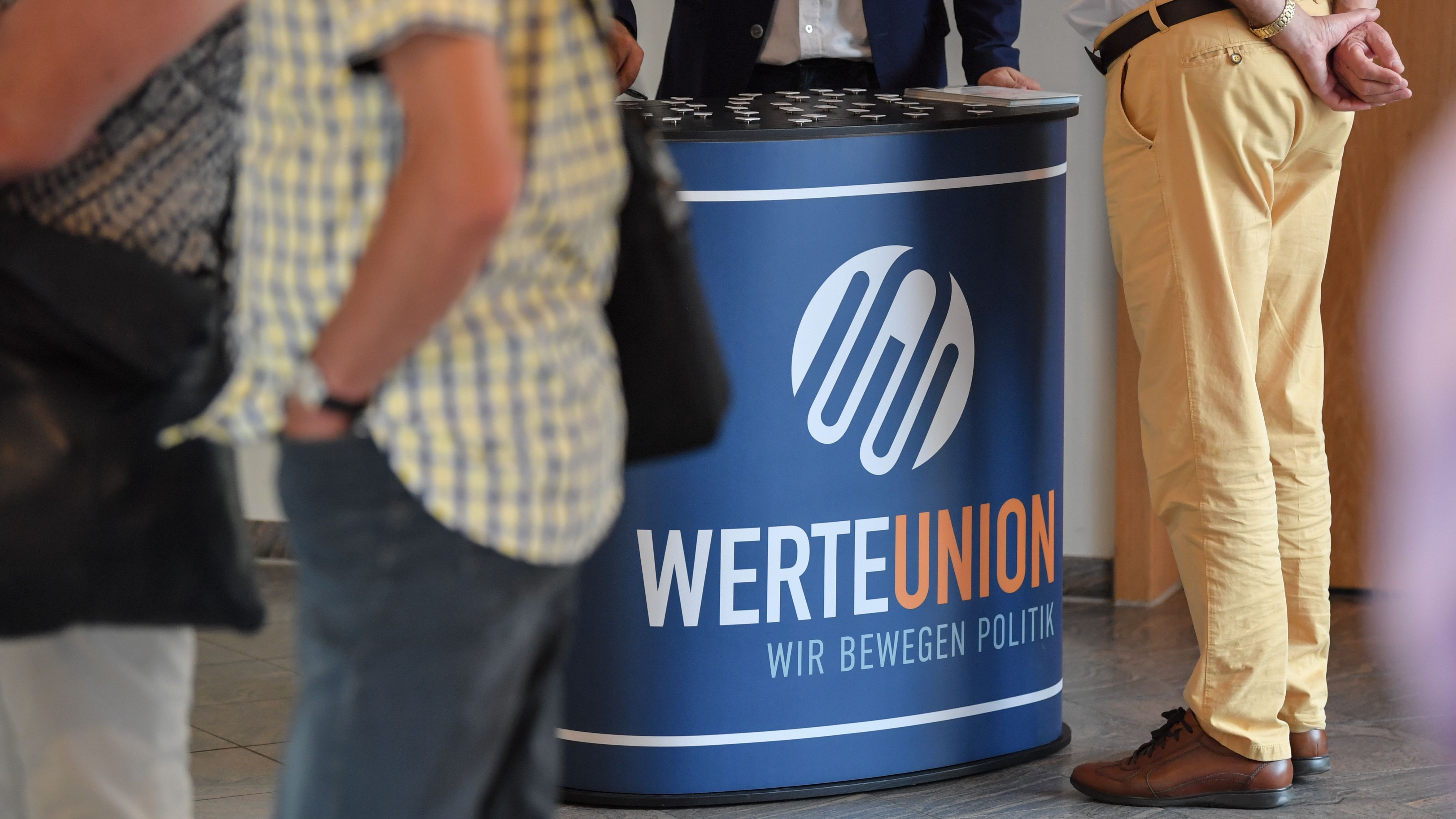 Werte-Union in Bayern tritt aus Bundesverband aus - Vimarsana News