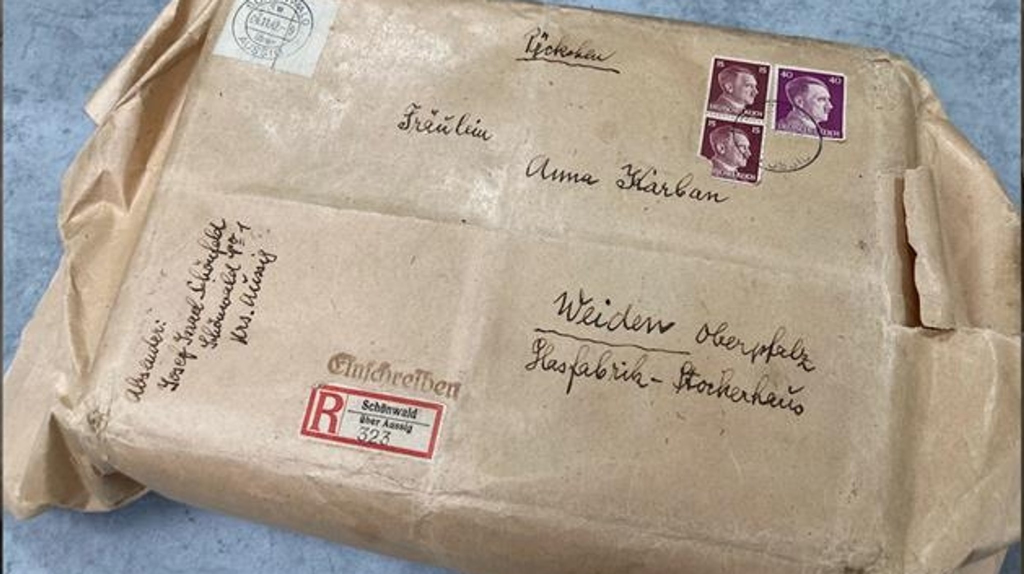 Aufnahme des Pakets