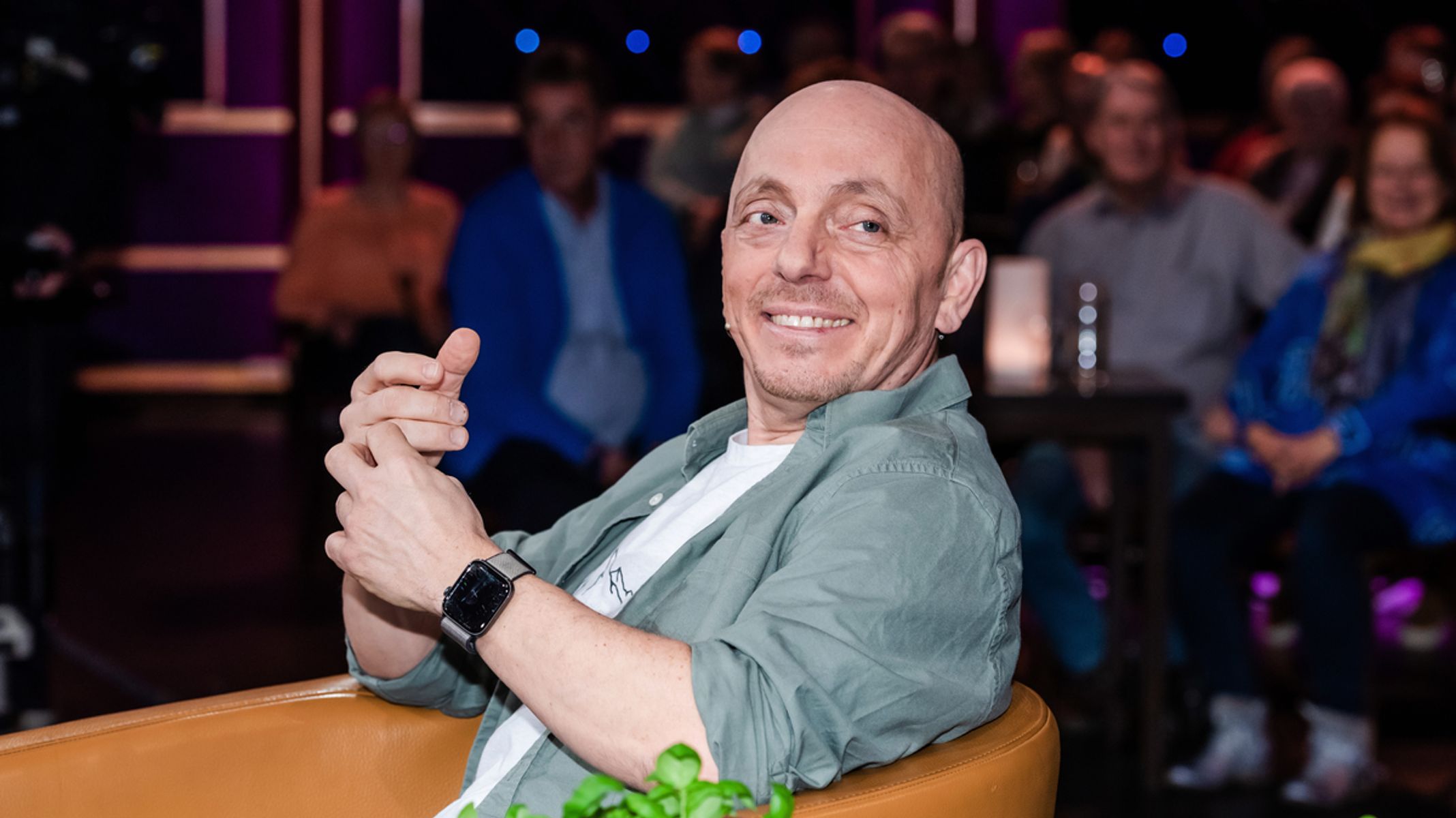 Welttag des Buches: Warum Bernhard Hoëcker das Vorlesen so liebt | BR24