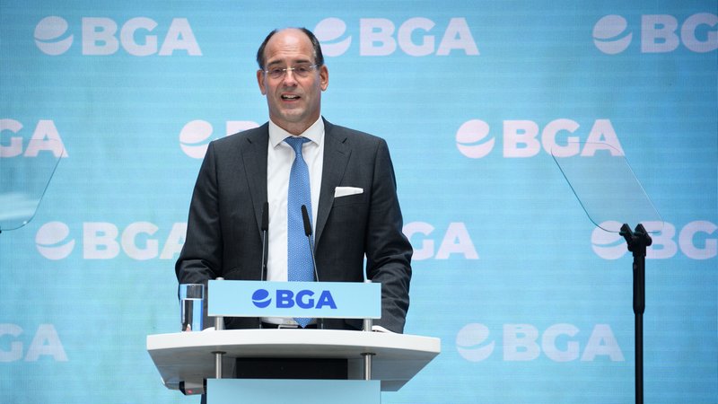 Dirk Jandura, Präsident des Bundesverbands Großhandel. Außenhandel, Dienstleistungen spricht über die Lage der deutschen Unternehmen | Bild: picture alliance/dpa | Bernd von Jutrczenka Dirk Jandura, Präsident des Bundesverbands Großhandel. Außenhandel, Dienstleistungen spricht über die Lage der deutschen Unternehmen