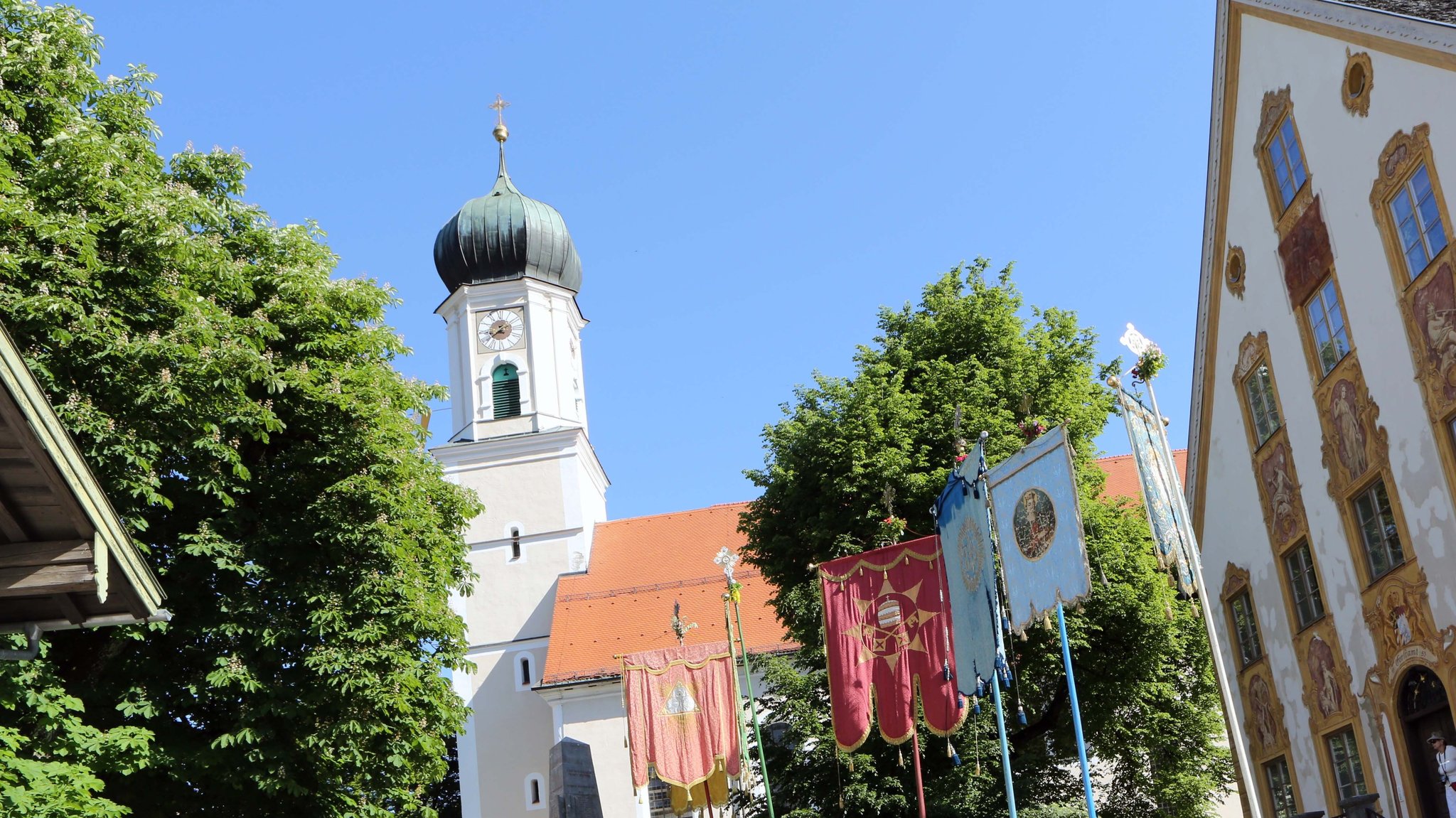 Oberammergauer Kirchenglocke hat einen Schlag