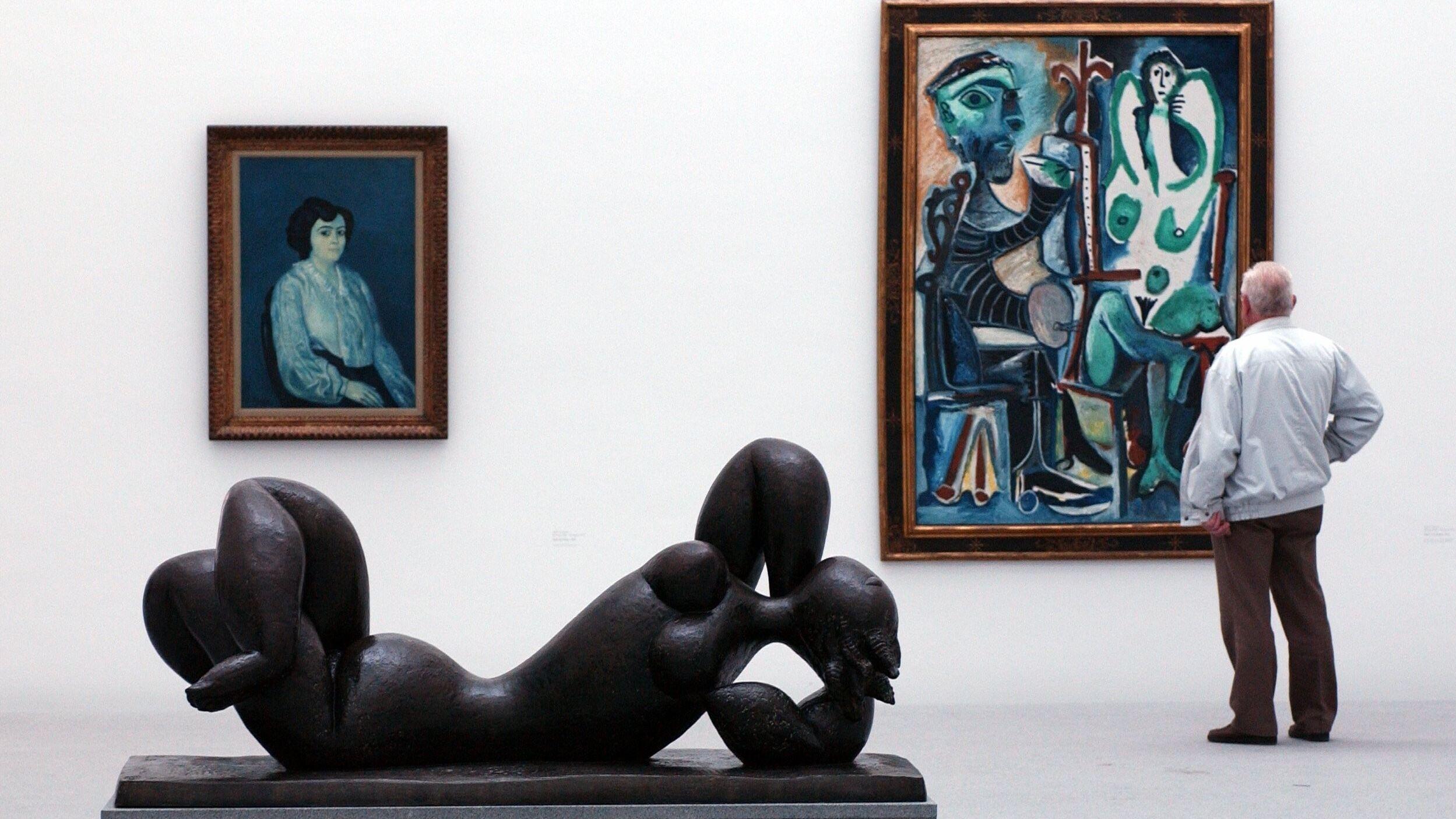 Picassos "Madame Soler" in der Pinakothek der Moderne in München - das Foto stammt aus dem Jahr 2002. Umstritten ist das Gemälde seit 2009.