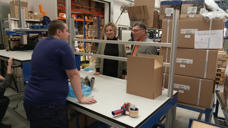 Tätigkeitsstätte in einem Lager | Bild: BR Tätigkeitsstätte in einem Lager