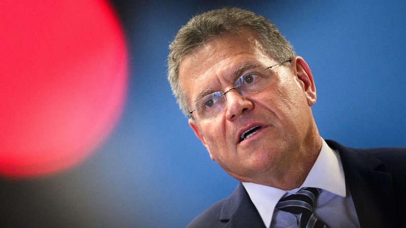 ARCHIV - 23.06.2025, Berlin: Maros Sefcovic, EU-Handelskommissar, äußert sich bei einer Pressekonferenz mit Bundesfinanzminister Klingbeil nach ihrem Gespräch im Bundesministerium der Finanzen. (zu dpa: «Nach Trump-Brief: EU treibt Arbeiten an Gegenzöllen voran») Foto: Bernd von Jutrczenka/dpa +++ dpa-Bildfunk +++ | Bild: dpa-Bildfunk/Bernd von Jutrczenka ARCHIV - 23.06.2025, Berlin: Maros Sefcovic, EU-Handelskommissar, äußert sich bei einer Pressekonferenz mit Bundesfinanzminister Klingbeil nach ihrem Gespräch im Bundesministerium der Finanzen. (zu dpa: «Nach Trump-Brief: EU treibt Arbeiten an Gegenzöllen voran») Foto: Bernd von Jutrczenka/dpa +++ dpa-Bildfunk +++