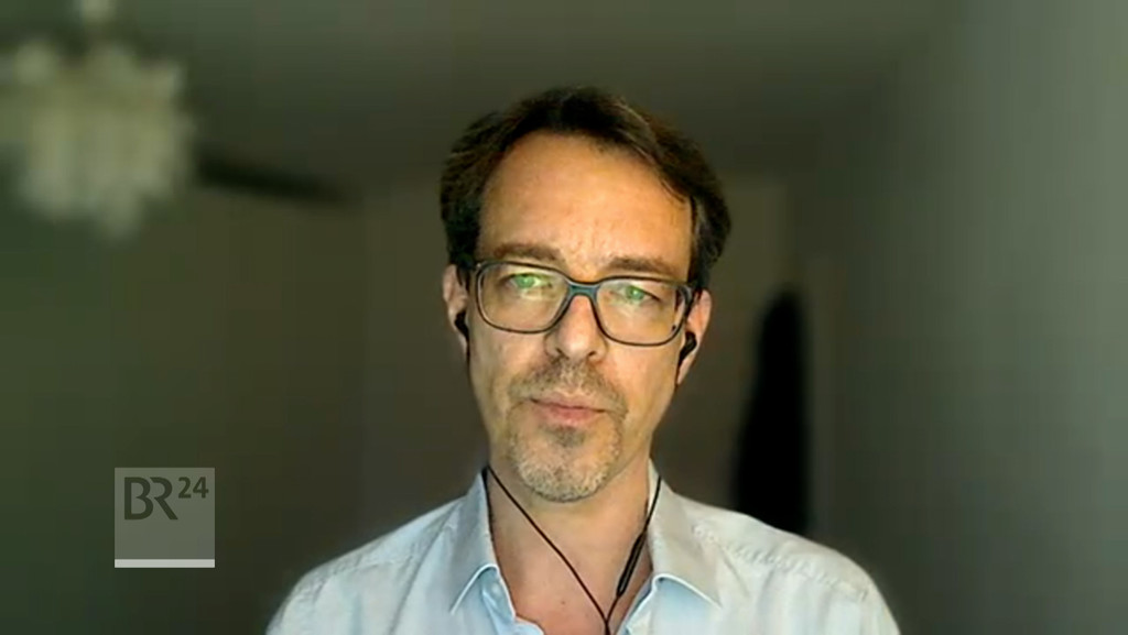 Prof. Reinemann zu Panzerlieferung an die Ukraine:: "Durch die Art der Kommunikation kann Vertrauen verspielt werden." | Bild: BR24 Prof. Reinemann zu Panzerlieferung an die Ukraine:: "Durch die Art der Kommunikation kann Vertrauen verspielt werden."