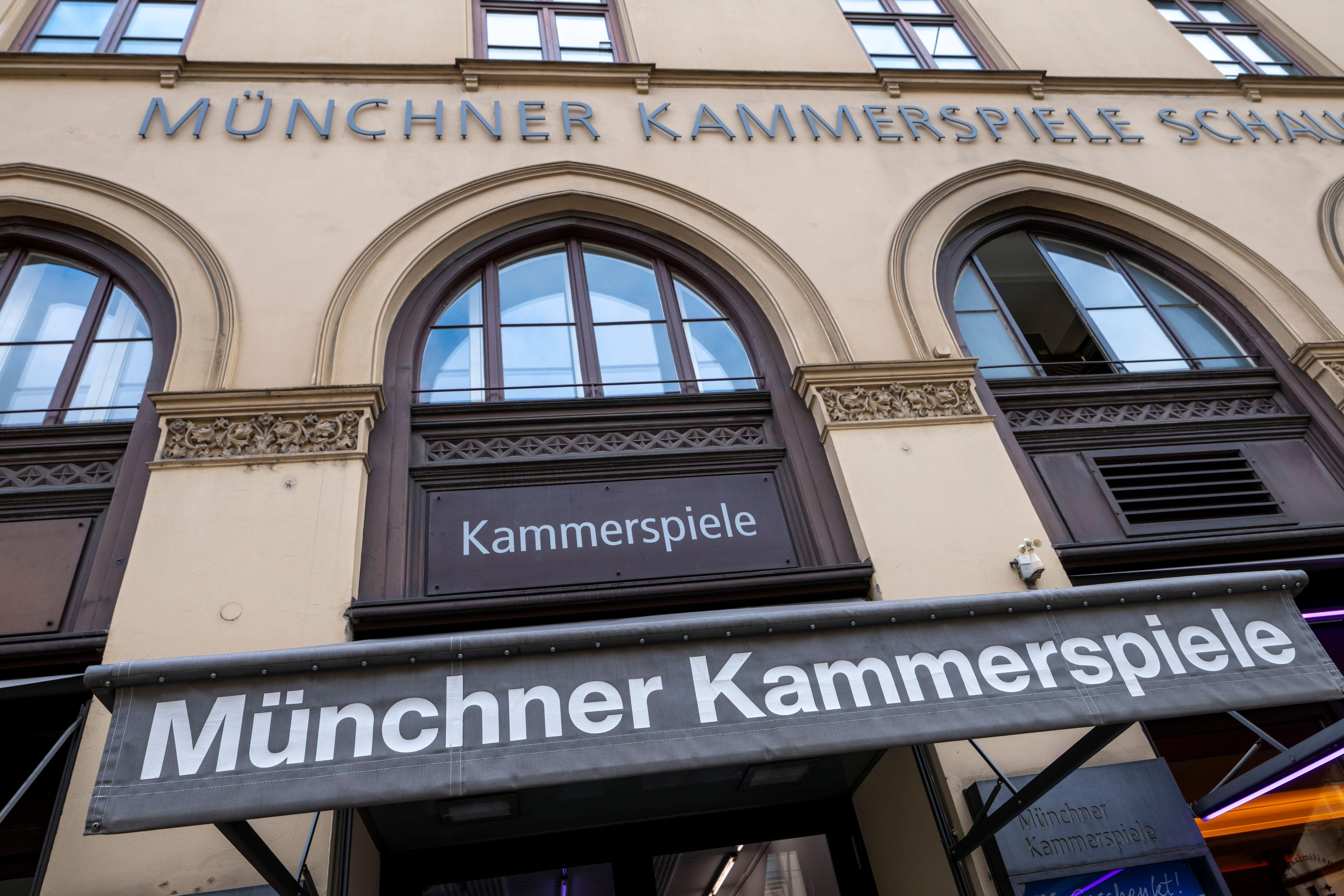 Der Gebäudekomplex der Münchner Kammerspiele im Stadtzentrum. | Bild:dpa-Bildfunk/Peter Kneffel