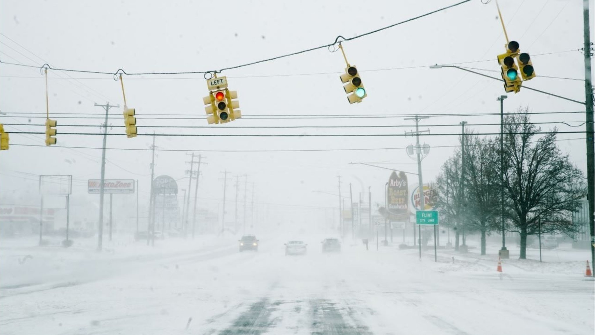 Schneesturm in Flint, Michigan