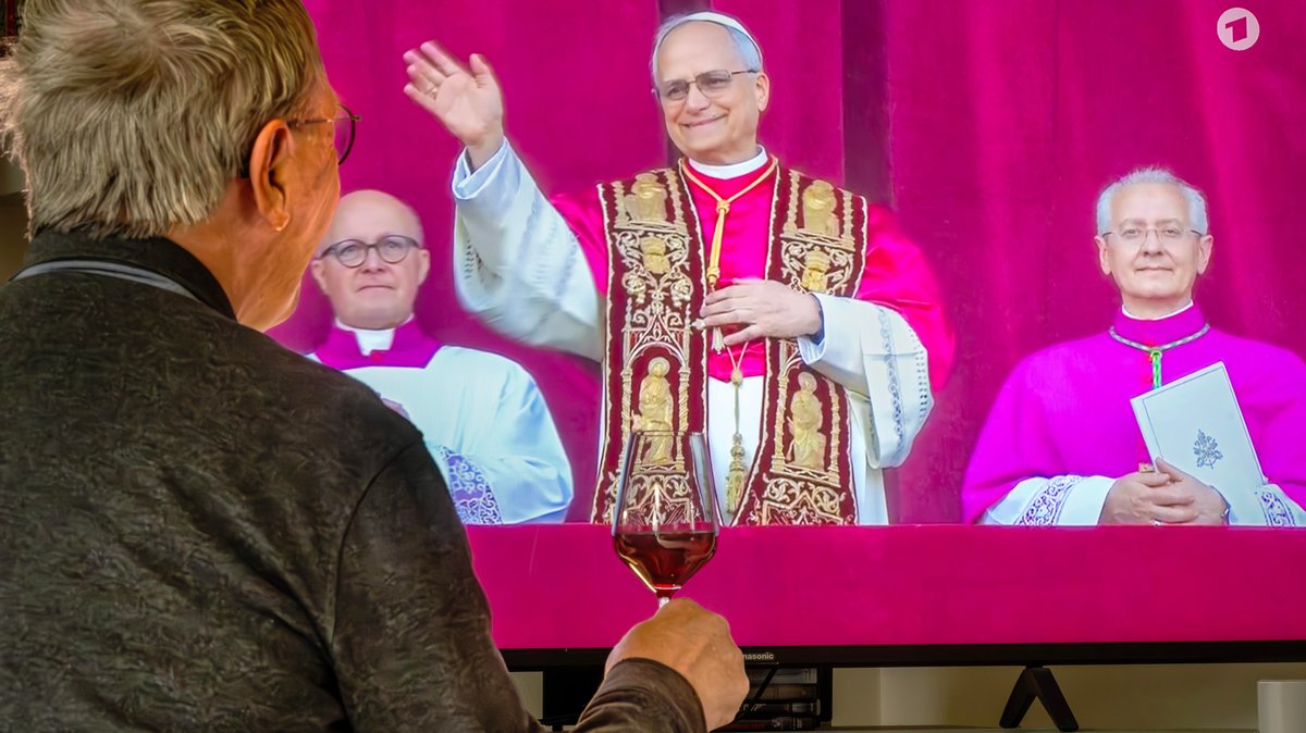 "Baff, erstaunt, gerührt": Jubel in Bayern über neuen Papst