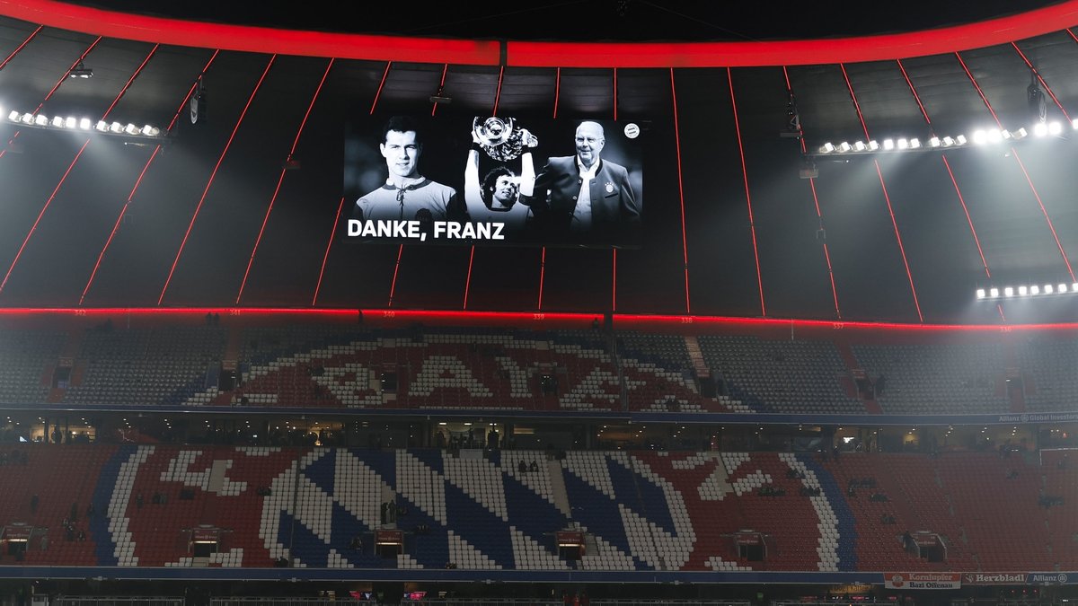 FC-Bayern-Spiel ganz im Zeichen der Trauer um Beckenbauer