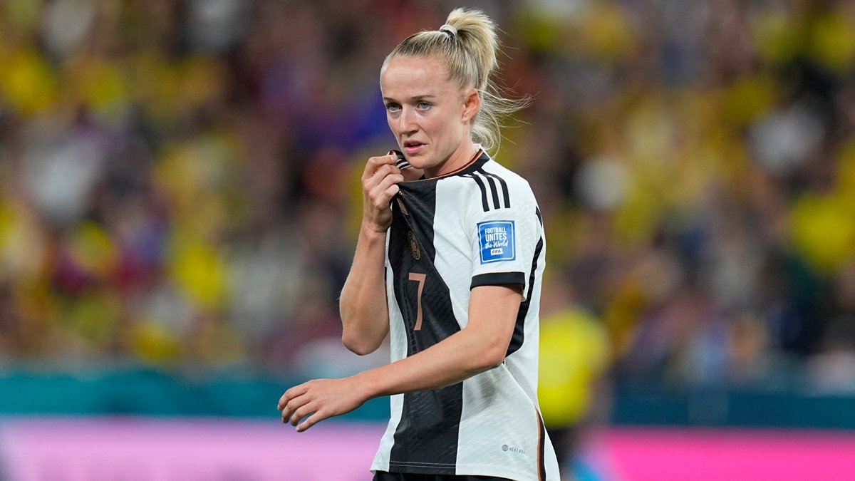 DFB-Frauen: Hegering fit - Schüller feiert WM-Startelfdebüt