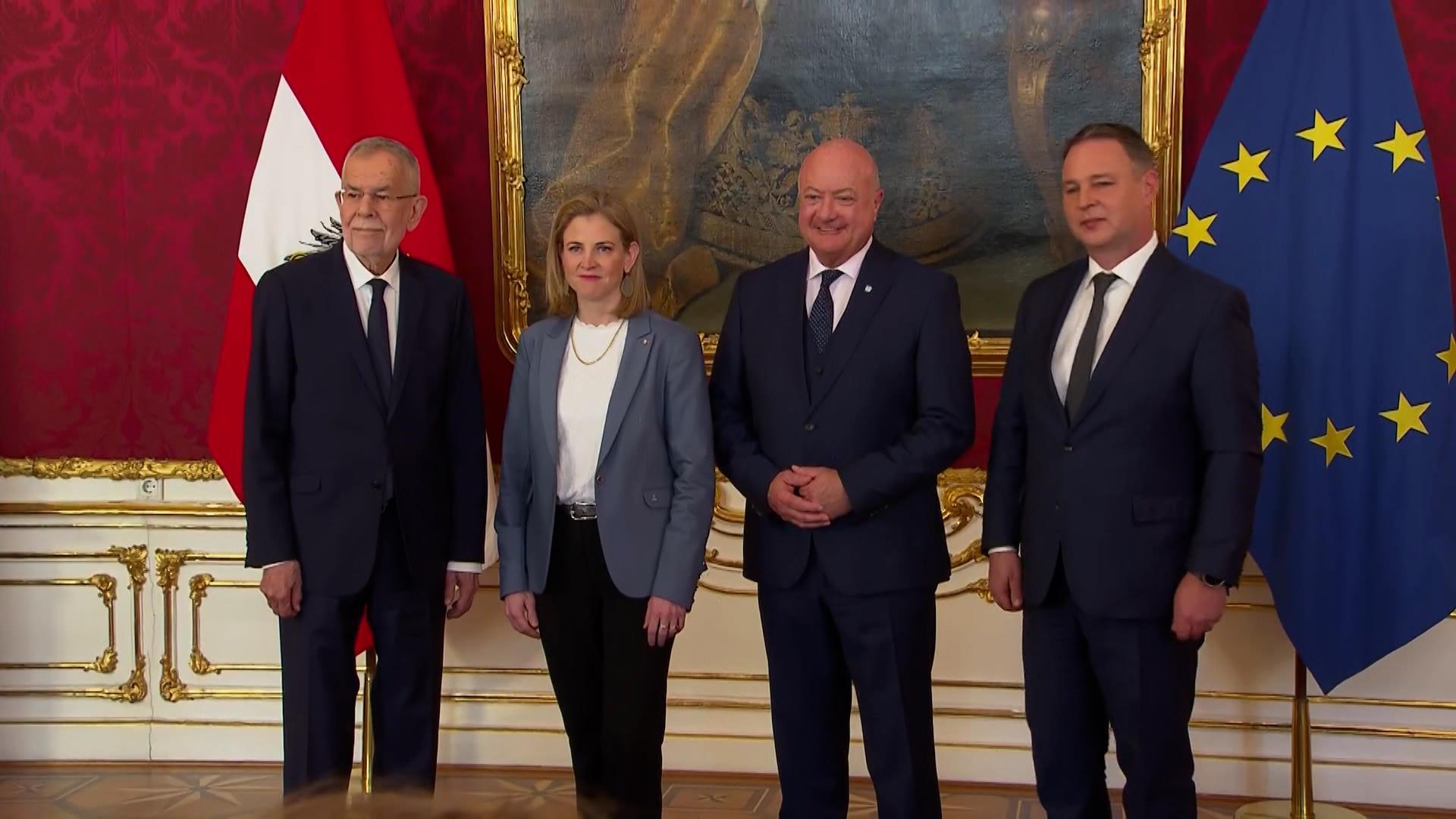 In Österreich wollen die konservative ÖVP, die sozialdemokratische SPÖ und die liberalen NEOS nun doch eine Regierung bilden.