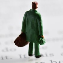 Migrationsliteratur - Weggehen, Ankommen, Weiterleben | Bild: Colourbox.com/nito