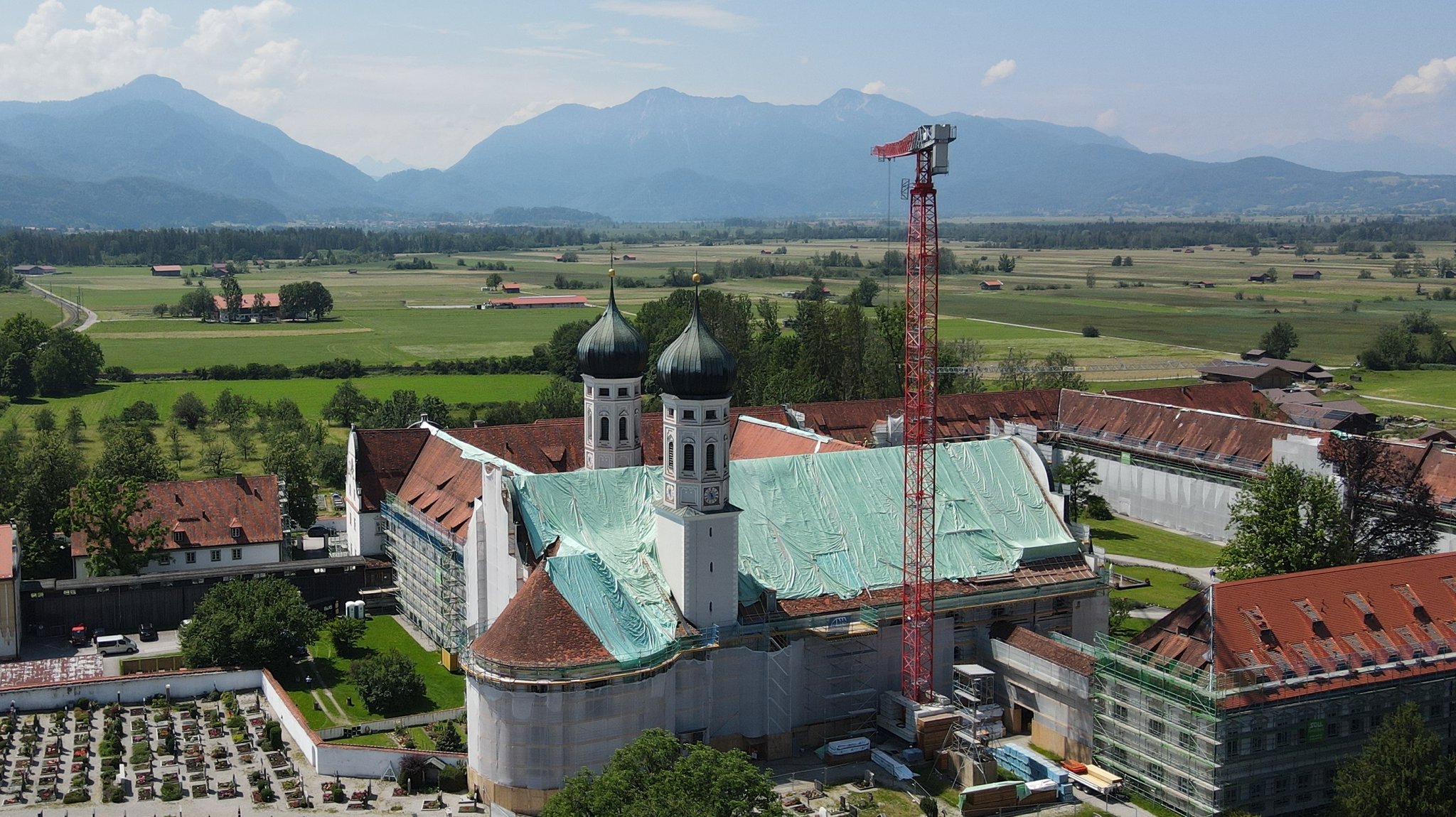 Die Basilika Benediktbeuern droht zusammenzubrechen. 