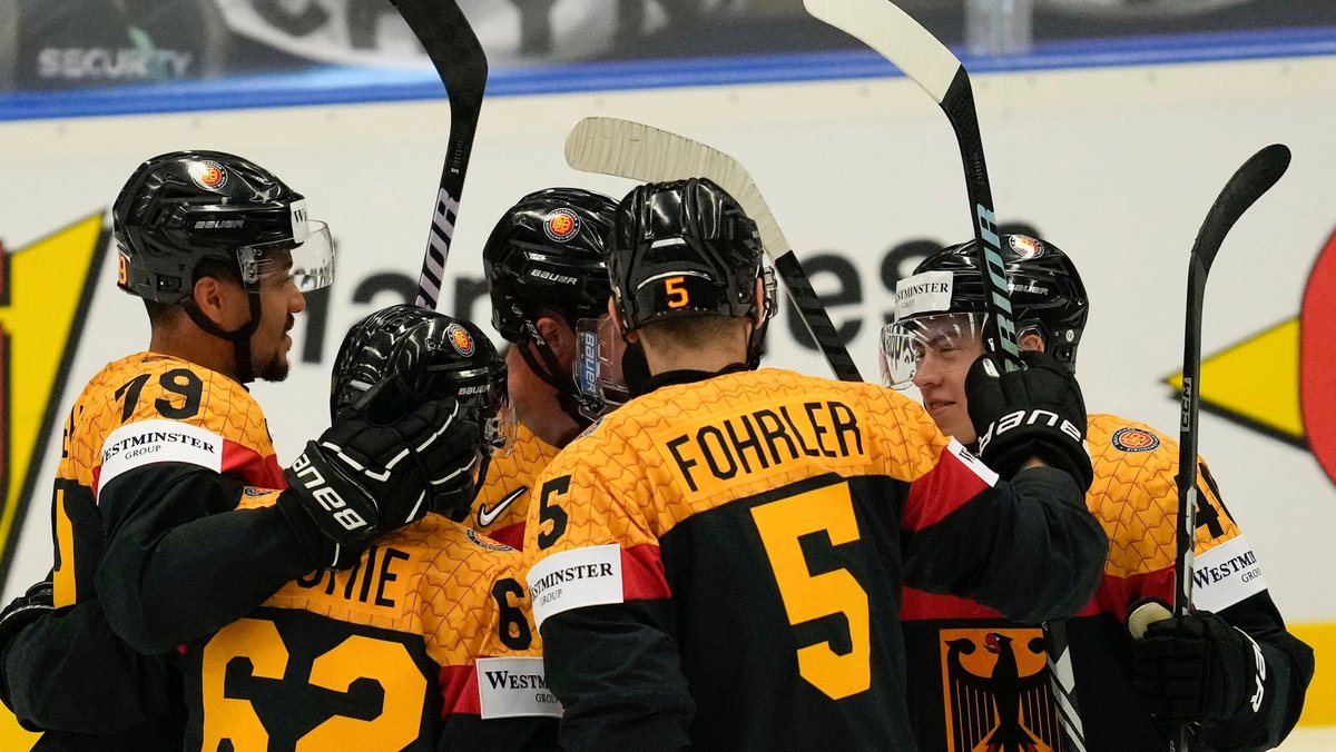 Eishockey-WM: Deutschland müht sich gegen Polen zum Sieg